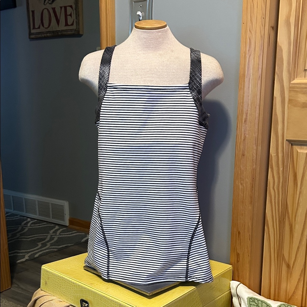 Soybu Monochrome Striped Tank Top